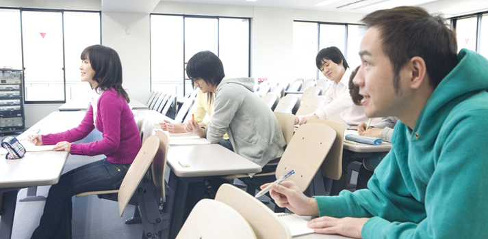 大学向けソリューションの導入から運用維持・コンサルティングまでトータル支援を行うITパートナーを目指します。