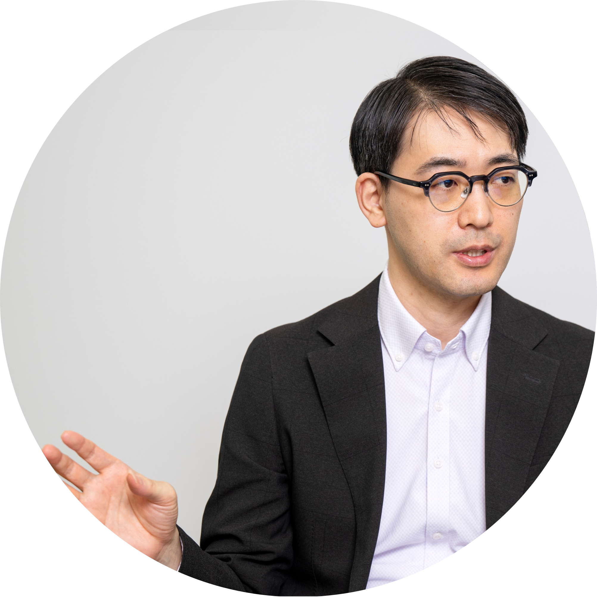 竹内 学 氏